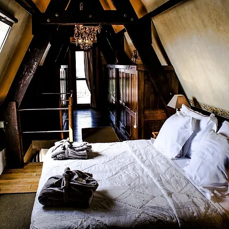 Huyze Maene Guest house 3*