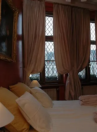Huyze Maene Bruges