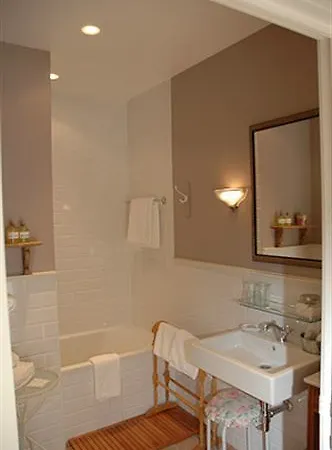 Huyze Maene Guest house 3*